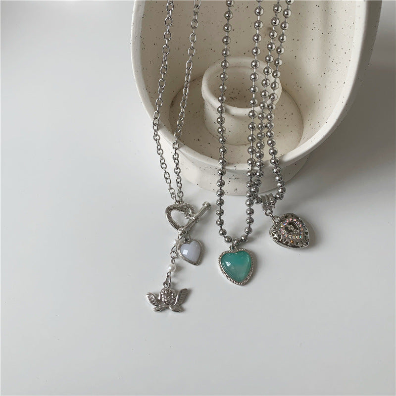 Wholesale Angel jelly love hollow diamond heart necklace titanium steel fashionable clavicle chain for women